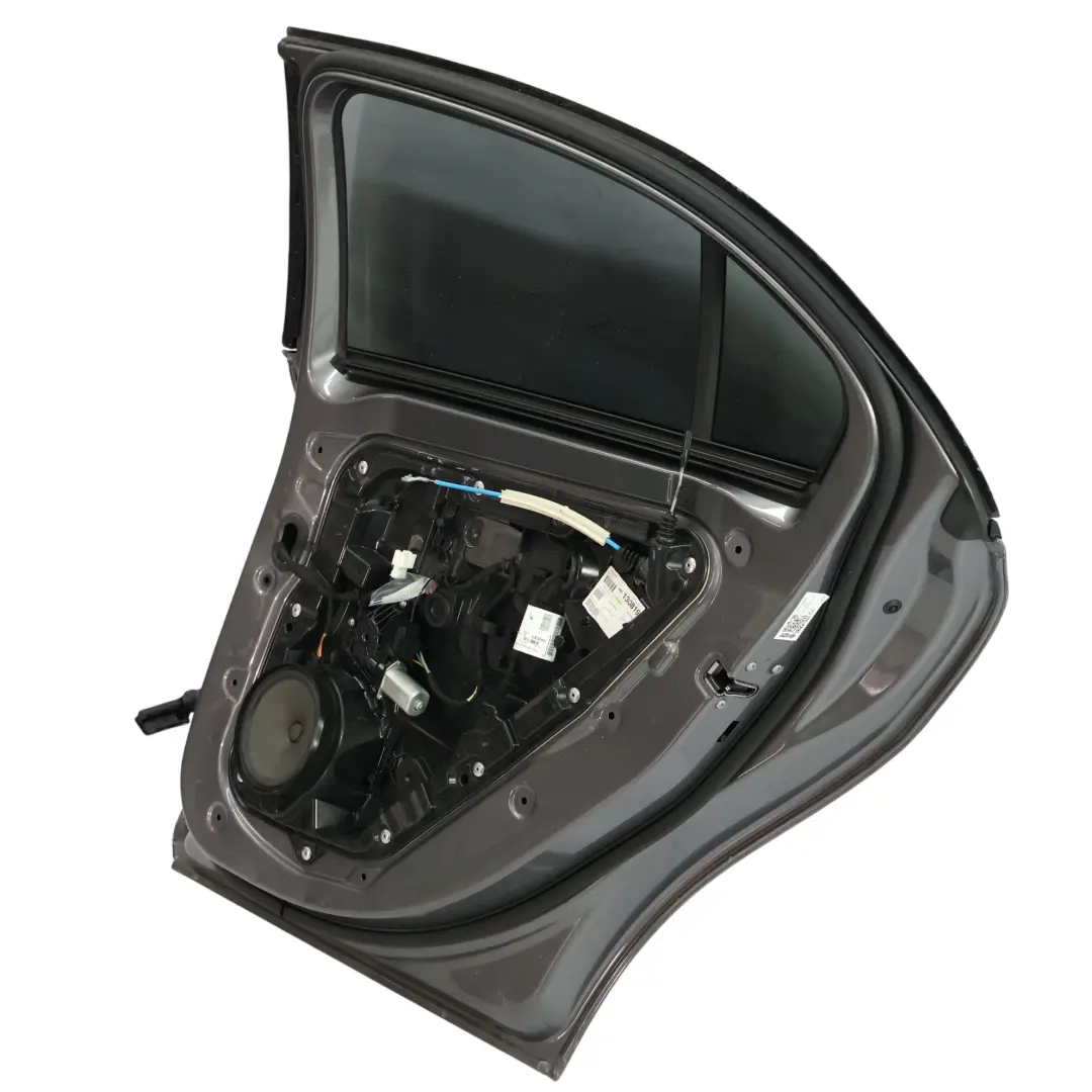 Portiera Posteriore Destra Grigio Montagna Metallizzato 787 per Mercedes W176 con numero di parte A1767300205 Mercedes W176 Portiera Posteriore Destra Grigio Montagna Metallizzato 787 - SKU A1767300205-MG - Numero di parte A1767300205