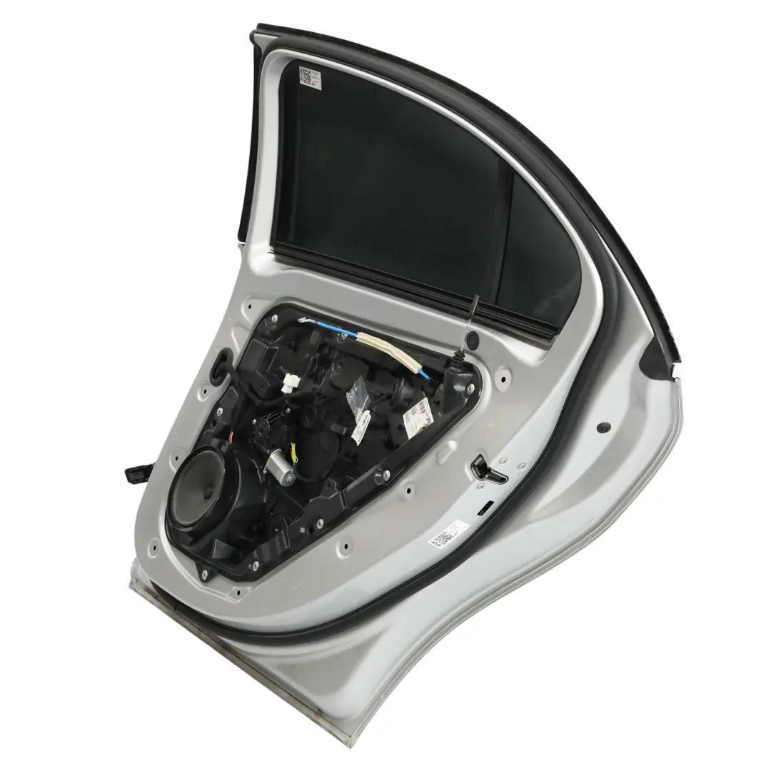 Tür Hinten Rechts A-Klasse Polarsilber Metallic - 761 für Mercedes W176 mit Teilenummer A1767300205 Mercedes W176 Tür Hinten Rechts A-Klasse Polarsilber Metallic - 761 - SKU A1767300205-PLS1 - Teilenummer A1767300205