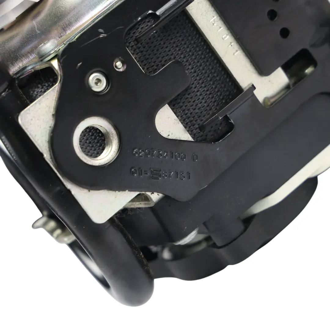 Mercedes W176 Pas Bezpieczeństwa Przedni Prawy - SKU A1768602085 - Numer Części A1768602085