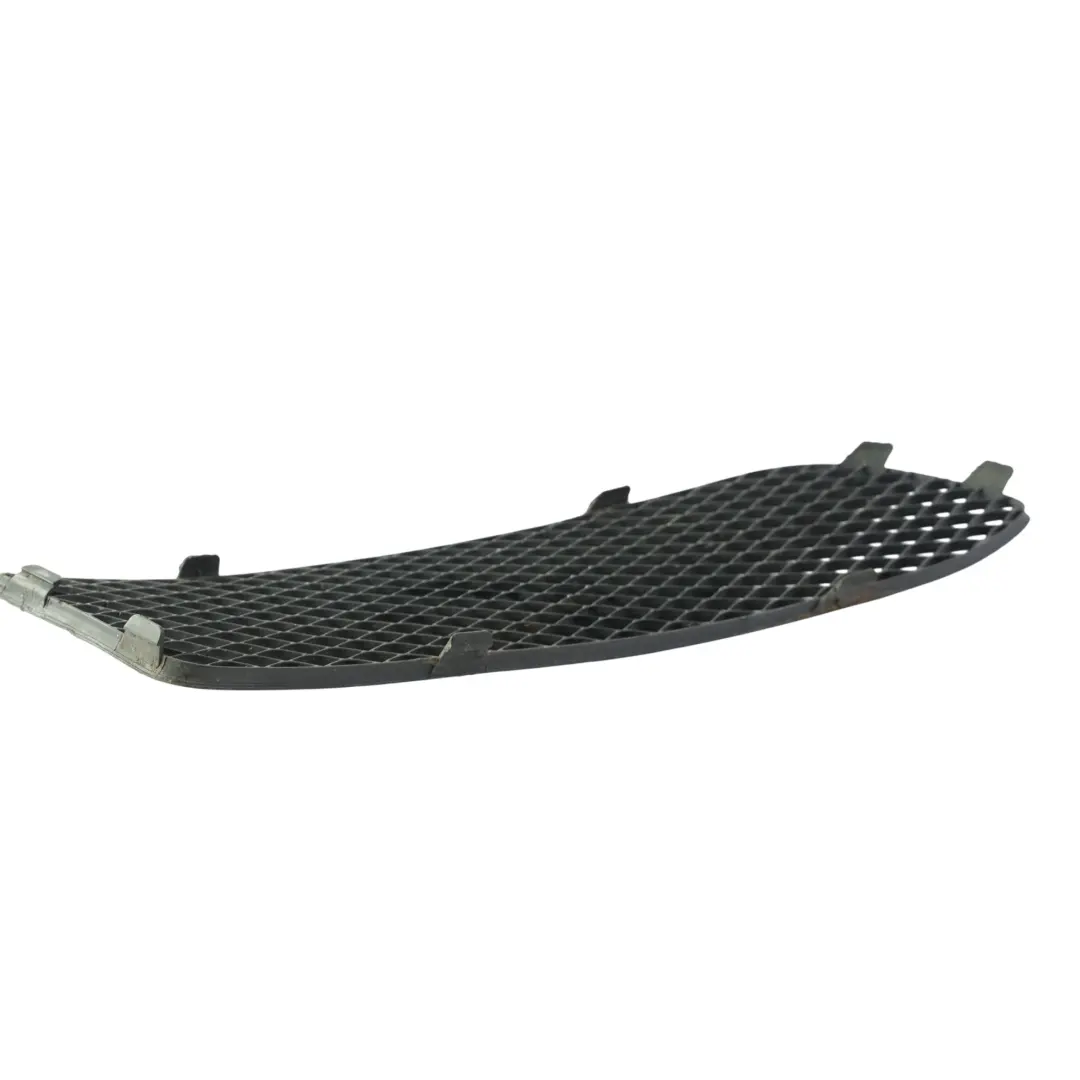 Stoßstange Vorne Grill Zierleiste Rechts für Mercedes W176 mit Teilenummer A1768851422 Mercedes W176 Stoßstange Vorne Grill Zierleiste Rechts - SKU A1768851422 - Teilenummer A1768851422