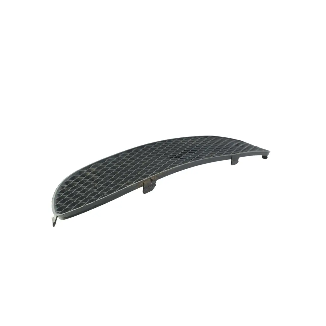 Mercedes W176 Stoßstange Vorne Grill Zierleiste Rechts - SKU A1768851422 - Teilenummer A1768851422
