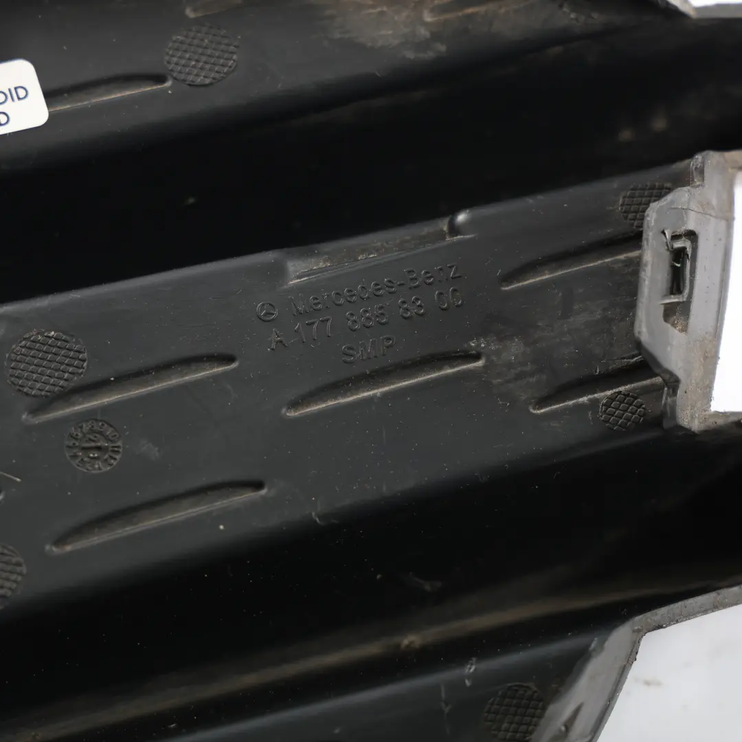 Rejilla Parachoques Delantera Izquierda para Mercedes W177 con número de pieza A1778858300 Mercedes W177 Rejilla Parachoques Delantera Izquierda - SKU A1778858300 - Número de pieza A1778858300