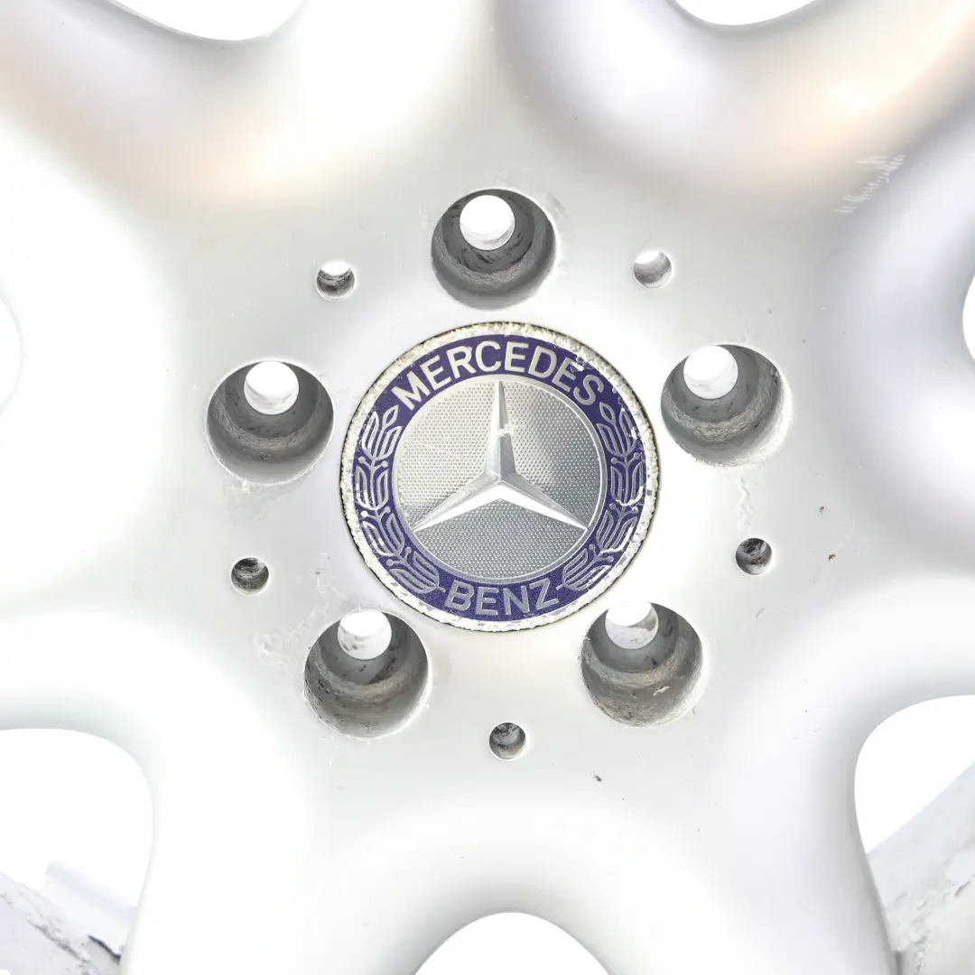 Mercedes W203 Felga Aluminiowa Srebrna 15" 6J ET:31 - SKU A2034010002-1 - Numer Części A2034010002