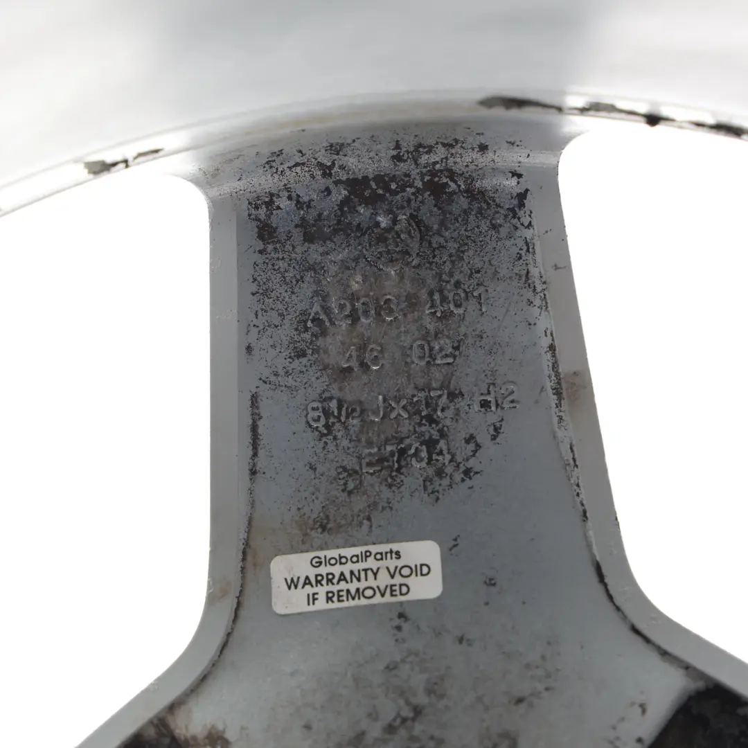 Felge Alu Hinten Silber 17" 8,5J ET:34 5-Speiche für Mercedes W203 mit Teilenummer A2034014602 Mercedes W203 Felge Alu Hinten Silber 17" 8,5J ET:34 5-Speiche - SKU A2034014602-1 - Teilenummer A2034014602