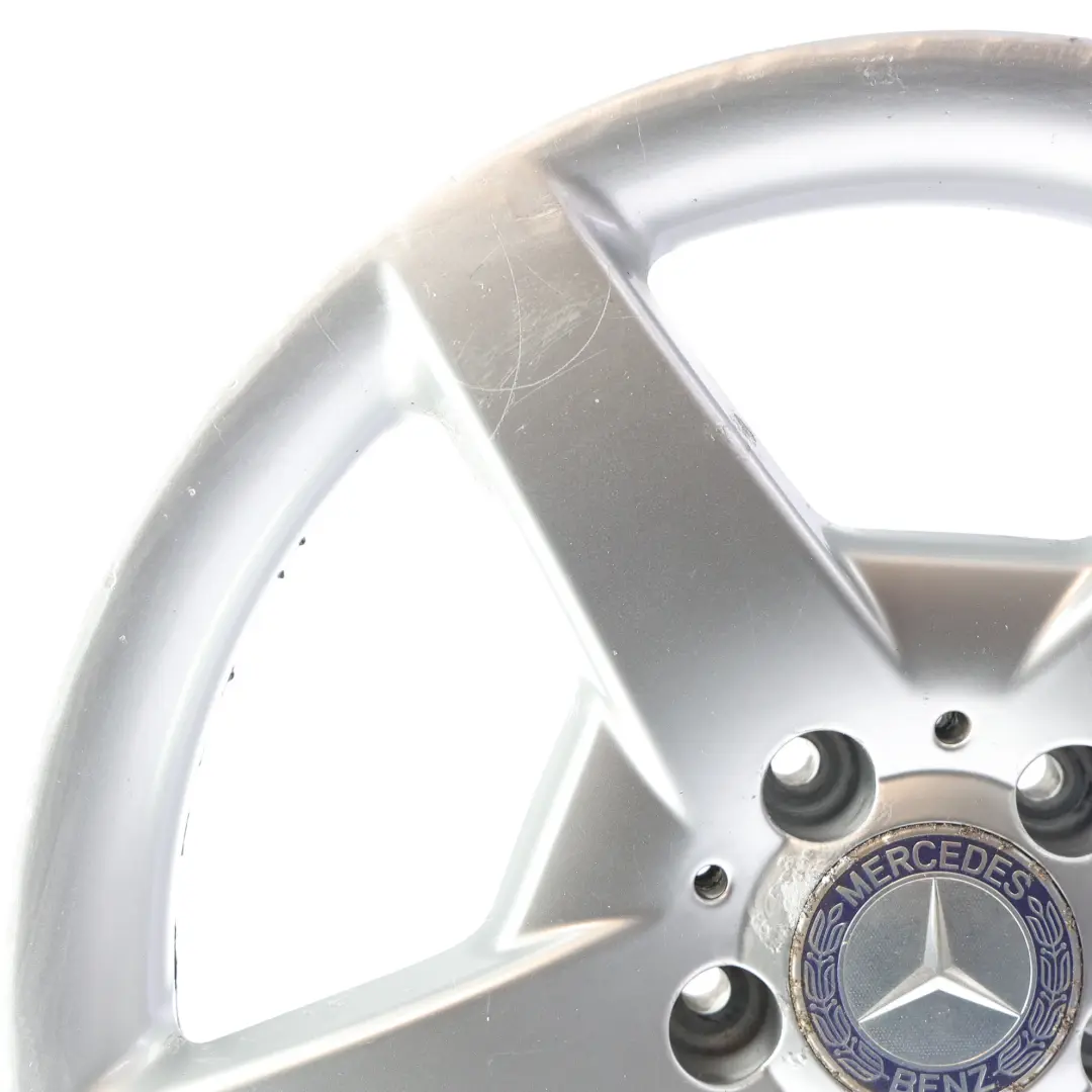 Felge Alu Hinten Silber 17" 8,5J ET:34 5-Speiche für Mercedes W203 mit Teilenummer A2034014602 Mercedes W203 Felge Alu Hinten Silber 17" 8,5J ET:34 5-Speiche - SKU A2034014602-1 - Teilenummer A2034014602