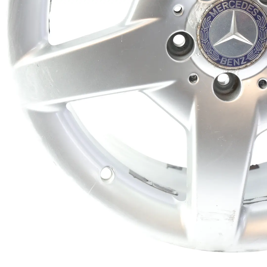 Llanta Trasera Aleación Plata 17" 8,5J ET:34 5R para Mercedes W203 con número de pieza A2034014602 Mercedes W203 Llanta Trasera Aleación Plata 17" 8,5J ET:34 5R - SKU A2034014602-1 - Número de pieza A2034014602