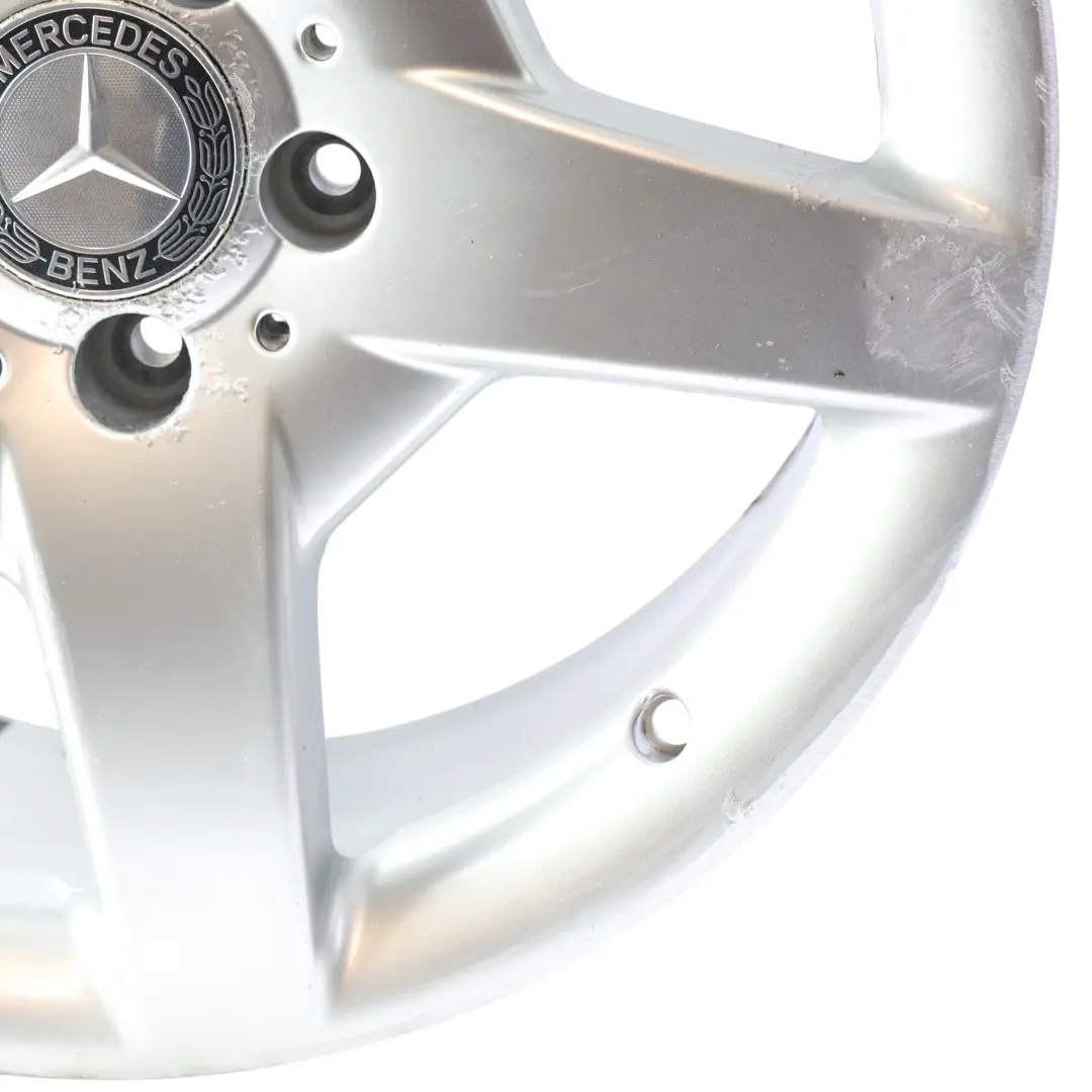 Jante Alu Arrière Argent 17" 8,5J ET:34 5 Branches pour Mercedes W203 à propos du numéro de pièce A2034014602 Mercedes W203 Jante Alu Arrière Argent 17" 8,5J ET:34 5 Branches - SKU A2034014602-2 - Numéro de pièce A2034014602