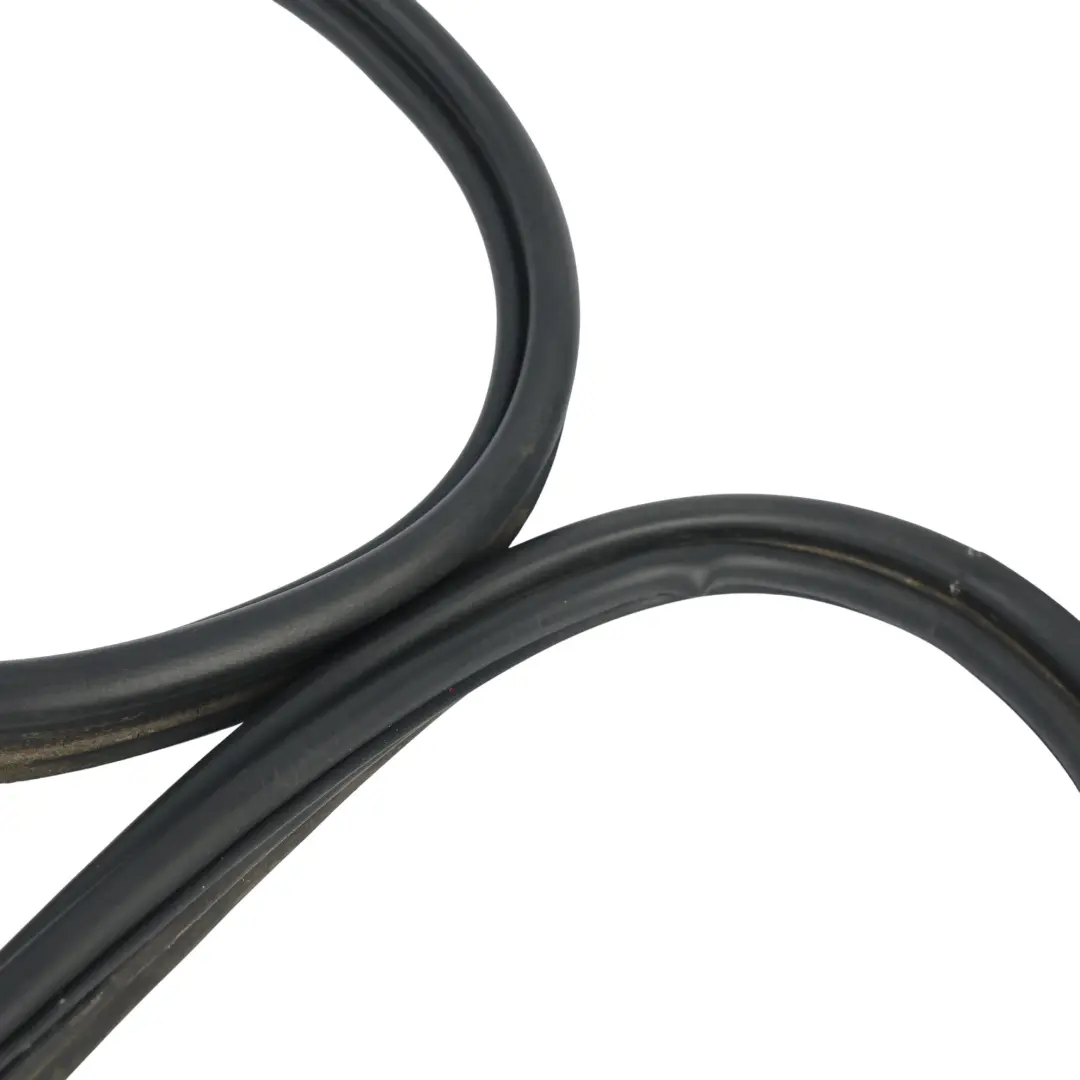 Guarnizione Gomma Bagagliaio Portellone per Mercedes W203 CL203 con numero di parte A2037400278 Mercedes W203 CL203 Guarnizione Gomma Bagagliaio Portellone - SKU A2037400278 - Numero di parte A2037400278