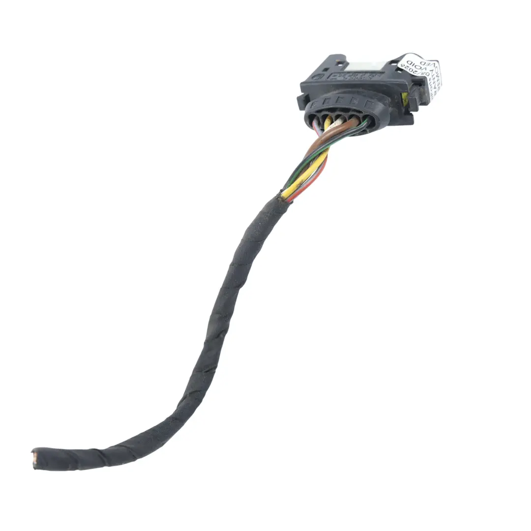 Presa Connettore Cavo Faro Destro per Mercedes CL203 con numero di parte A2038200859 Mercedes CL203 Presa Connettore Cavo Faro Destro - SKU A2038200859-2 - Numero di parte A2038200859