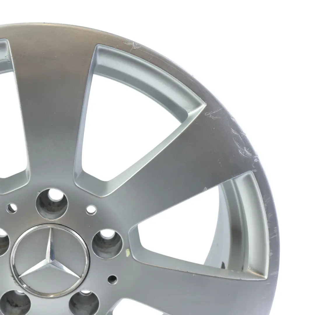 Mercedes W204 Argent 7 Trou Jante En Alliage 16" ET:43 7J - SKU A2044011102-2 - Numéro de pièce A2044011102