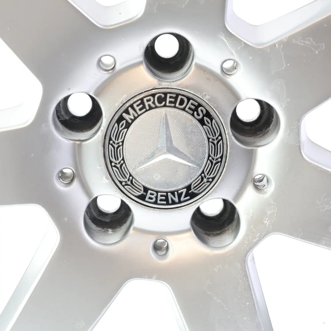 Mercedes W204 Felga Aluminiowa 18" - SKU A2044019902-1 - Numer Części A2044019902