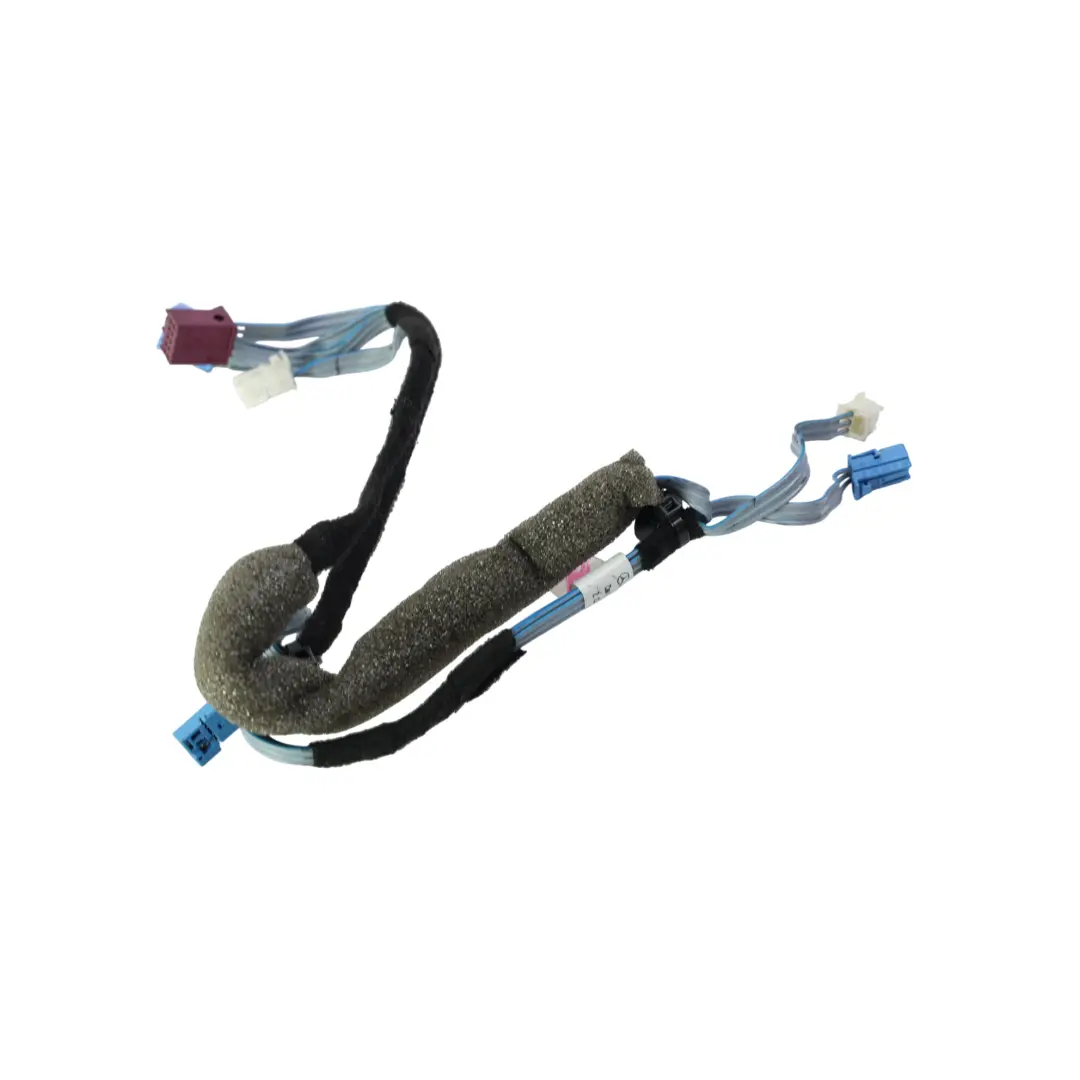 Mercedes W204 Cableado Arnés Cables Puerta Delantero Derecho - SKU RHD-A2044403207 - Número de pieza A2044403207