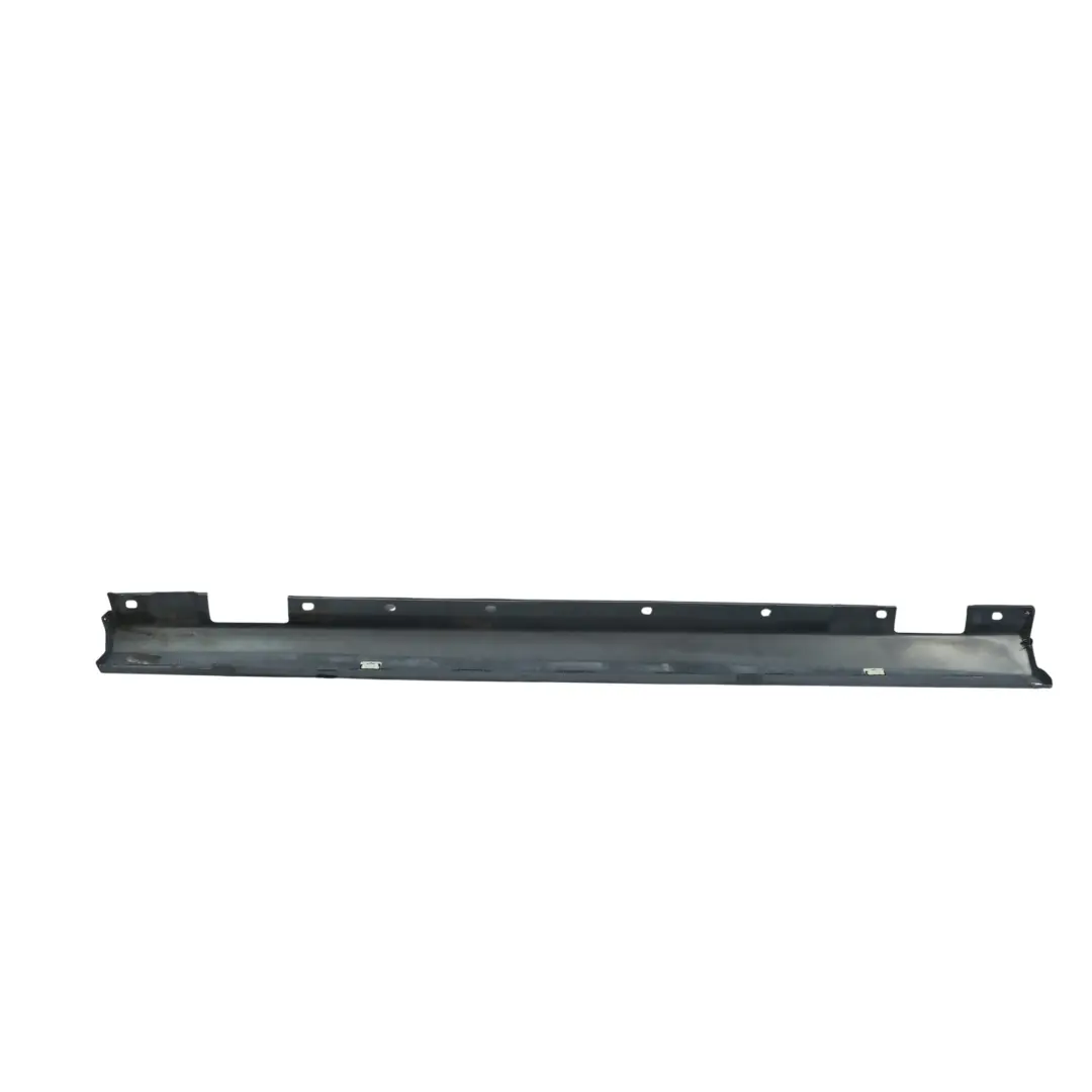 Mercedes W204 Seitenschwellerabdeckung Türschweller Links Tenoritgrau - 755 - SKU A2046981354-TNG - Teilenummer A2046981354