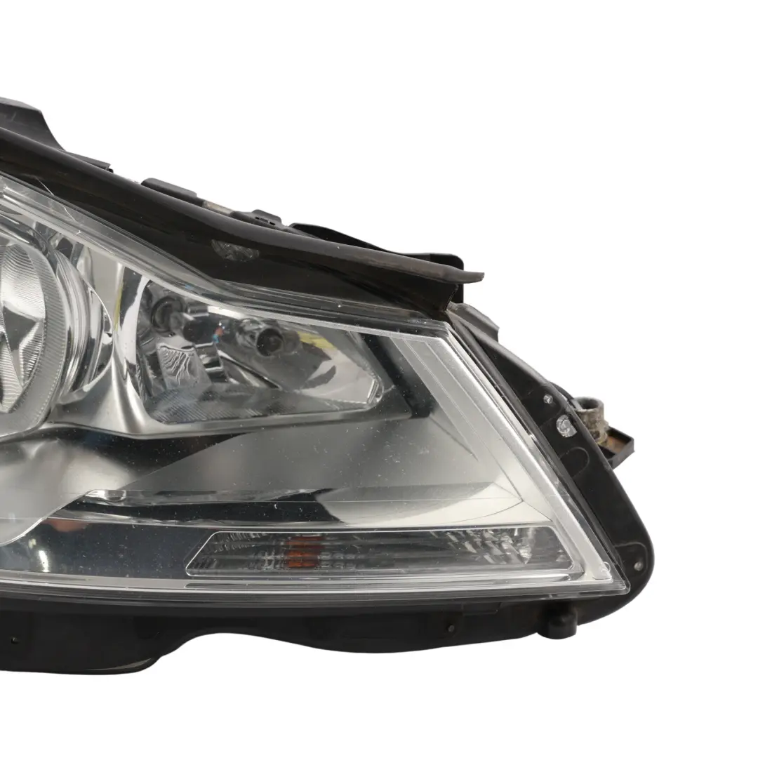 Headlamp Headlight Lamp Light Front Right O/S to Mercedes W204 with Part number A2048205259 Mercedes W204 Headlamp Headlight Lamp Light Front Right O/S - SKU A2048205259-3 - Part number A2048205259
