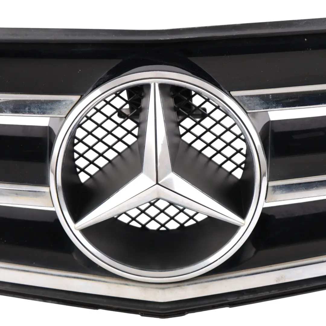 Mercedes W204 Motor Haube Kühlergrill Front Heizkörper Balken Silber Chrom - SKU A2048800023 - Teilenummer A2048800023