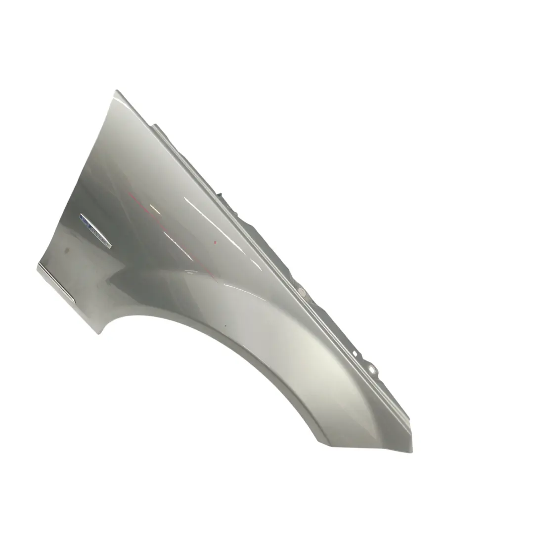 Mercedes W204 Panel Lateral Guardabarros Delantero Derecho Plata Paladio 792 - SKU A2048801418-PAL - Número de pieza A2048801418