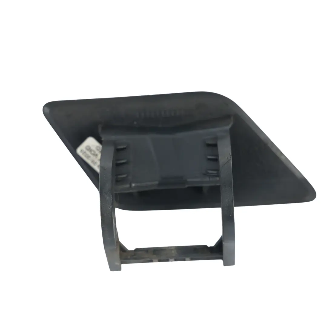 Copertura Lavafari Sinistro Nero Magnetite per Mercedes W204 con numero di parte A2048804224 Mercedes W204 Copertura Lavafari Sinistro Nero Magnetite - SKU A2048804224-MTS - Numero di parte A2048804224