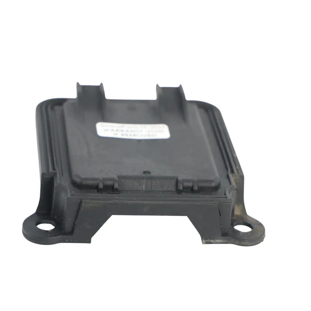 Bay Power Rail Cover Cap to Mercedes W205 W213 Engine with Part number A2055450600 Mercedes W205 W213 Engine Bay Power Rail Cover Cap - SKU RHD-A2055450600 - Part number A2055450600