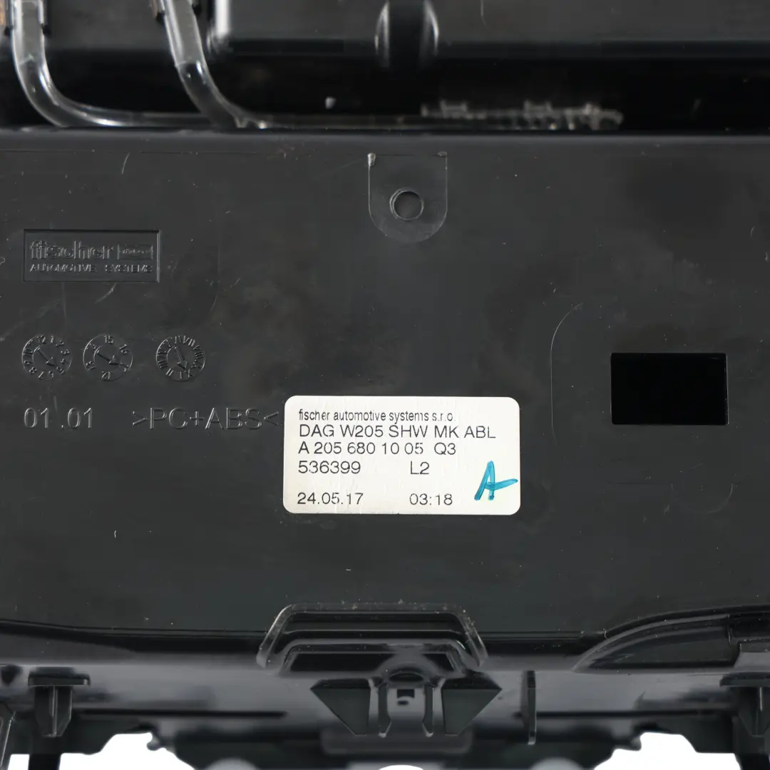 Vide-Poche Console Centrale Avant Noir pour Mercedes C205 à propos du numéro de pièce A2056801005 Mercedes C205 Vide-Poche Console Centrale Avant Noir - SKU A2056801005-5 - Numéro de pièce A2056801005