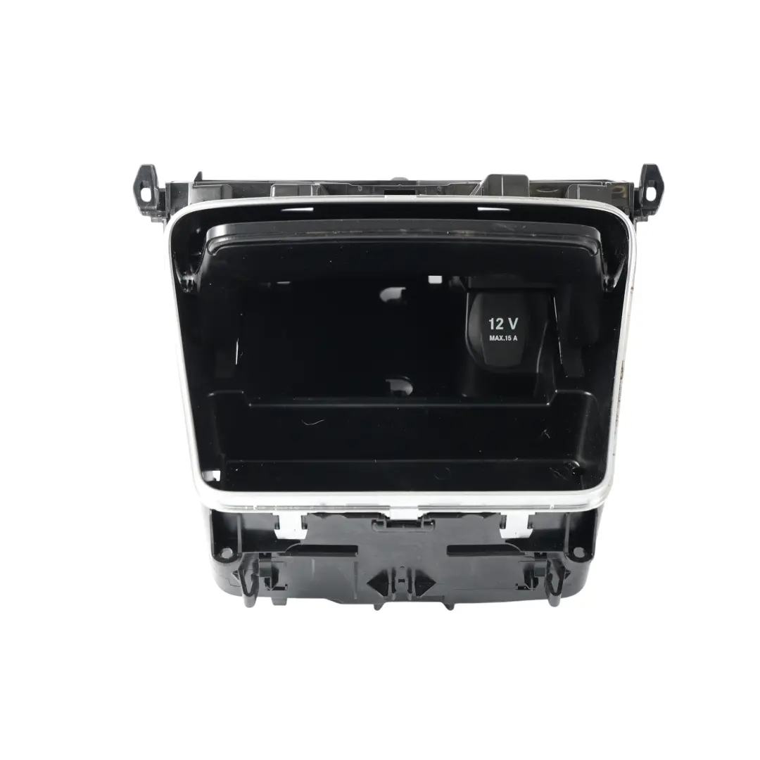 Mittelkonsole Vorne Aschenbecher Ablage Schwarz für Mercedes C205 mit Teilenummer A2056801005 Mercedes C205 Mittelkonsole Vorne Aschenbecher Ablage Schwarz - SKU A2056801005-5 - Teilenummer A2056801005
