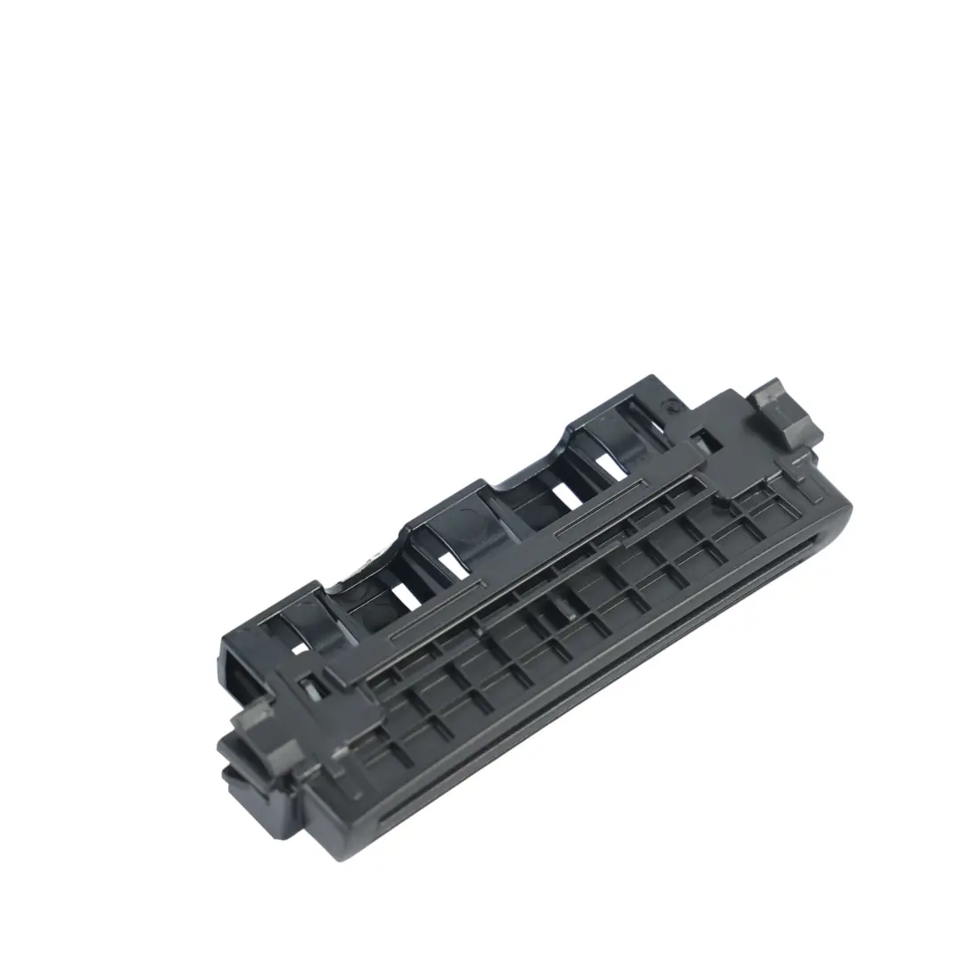 Mercedes W205 Cornice Copertura Faro A2059880015 - SKU A2058210059-2 - Numero di parte A2058210059