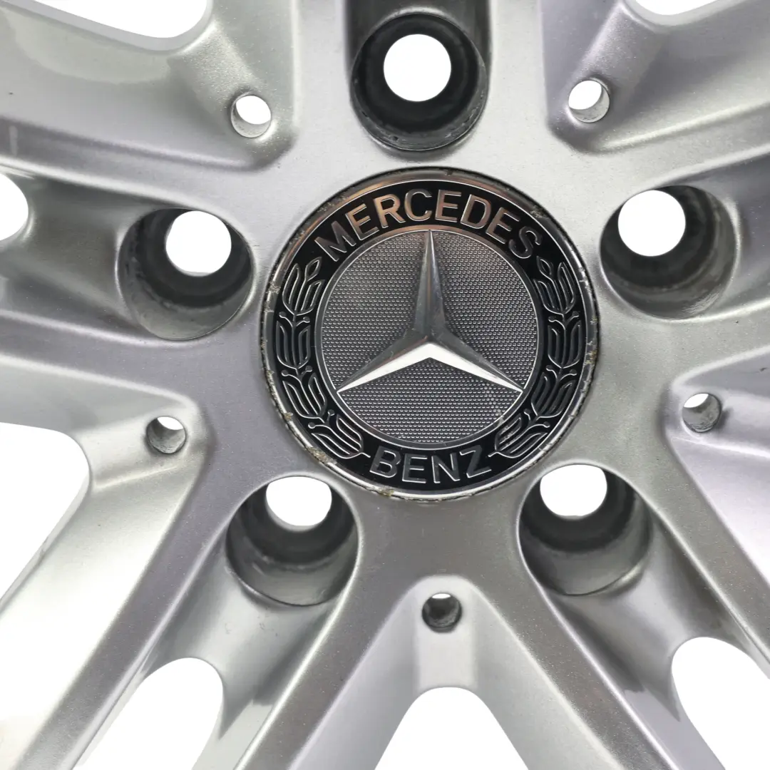 Felga 17" 5 Podwójnych Szprych 7,5J ET45 Srebrna do Mercedes C207 o numerze A2074010602 Mercedes C207 Felga 17" 5 Podwójnych Szprych 7,5J ET45 Srebrna - SKU A2074010602-3 - Numer Części A2074010602