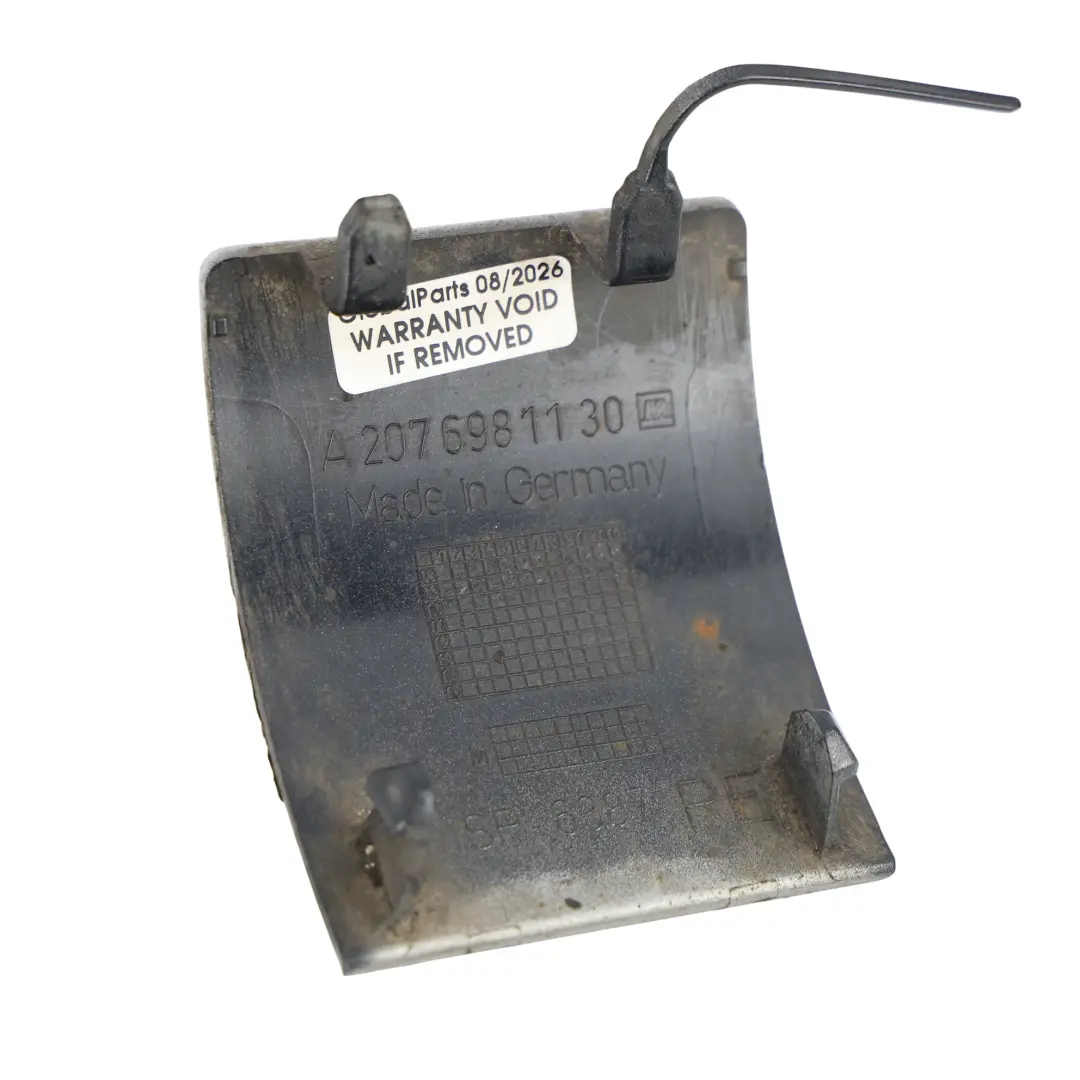 Przedni Prawy Zaślepka Irydowy Srebrny Metaliczny 775 do Mercedes A207 o numerze A2076981130 Mercedes A207 Przedni Prawy Zaślepka Irydowy Srebrny Metaliczny 775 - SKU A2076981130-IRS - Numer Części A2076981130