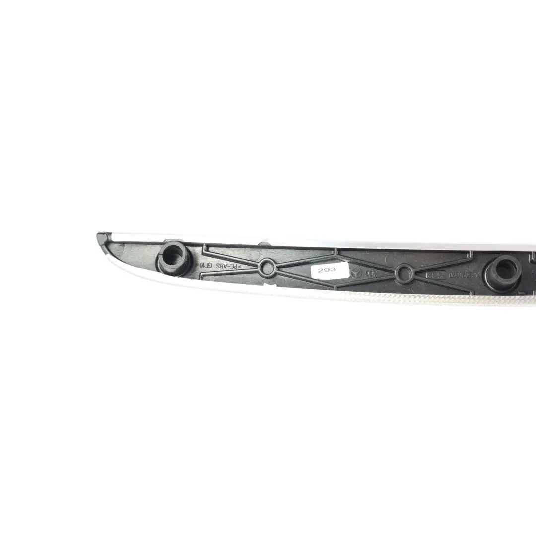 Panel Drzwi Osłona Srebrny Lewy do Mercedes A209 o numerze A2096902582 Mercedes A209 Panel Drzwi Osłona Srebrny Lewy - SKU A2096902582 - Numer Części A2096902582