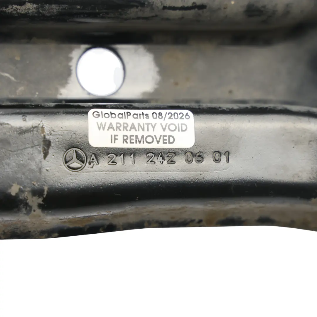 Mercedes W211 Support Fixation Moteur Arrière - SKU A2112420601 - Numéro de pièce A2112420601