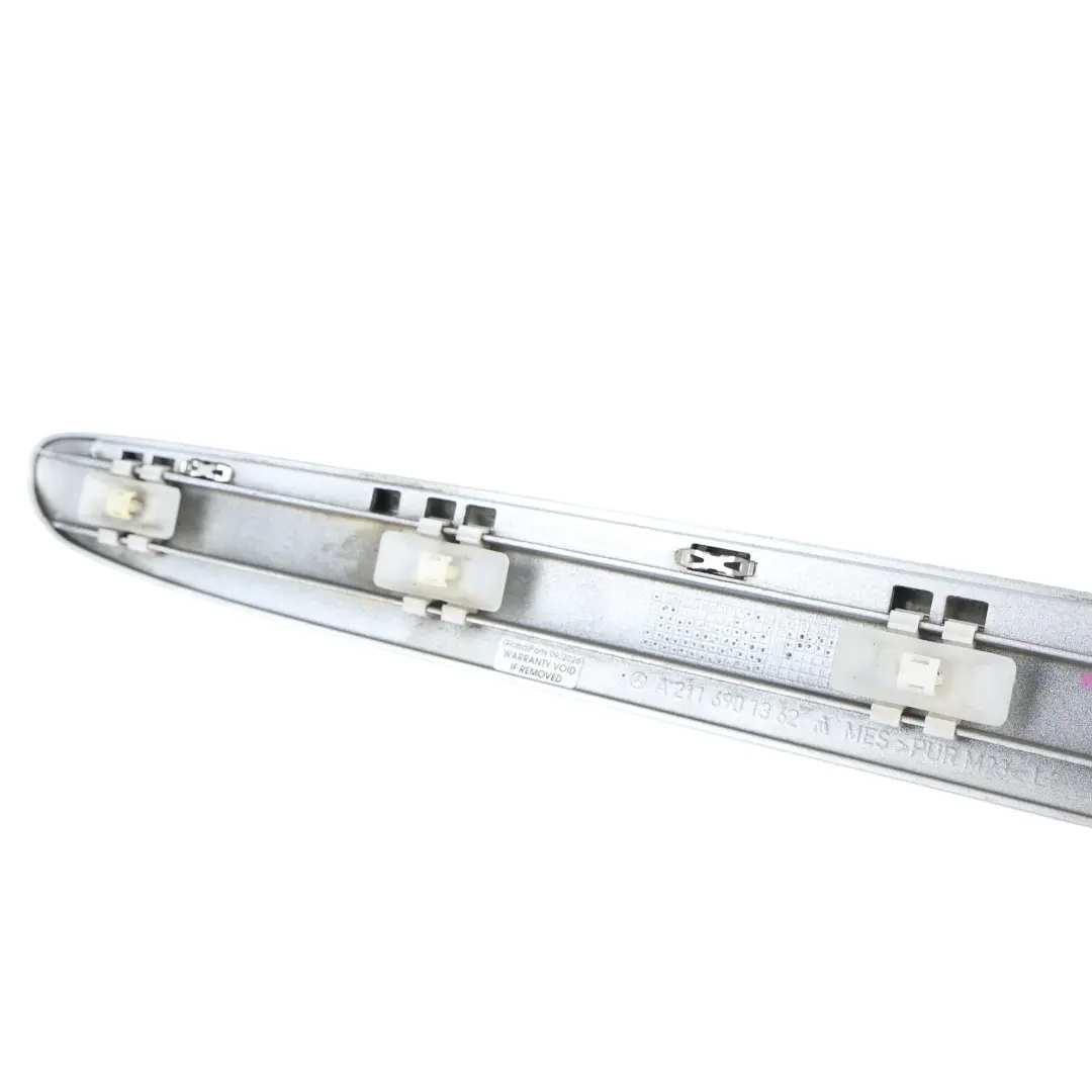 Mercedes E-Klasse W211 S211 Türleiste Links Iridiumsilber 775 - SKU A2116901362-IRS - Teilenummer A2116901362