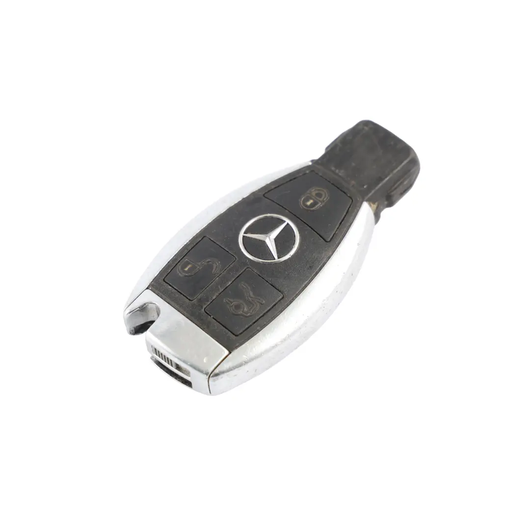 Zündschlüssel Fernbedienung für Mercedes R171 W204 C209 W220 mit Teilenummer A2117663506 Mercedes R171 W204 C209 W220 Zündschlüssel Fernbedienung - SKU A2117663506 - Teilenummer A2117663506