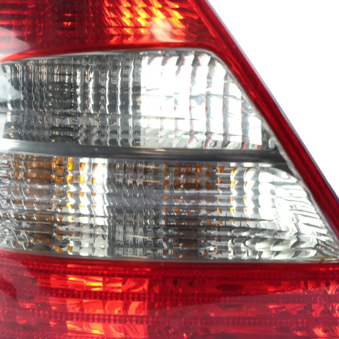 Mercedes W211 Rücklicht Links - SKU A2118202364 - Teilenummer A2118202364