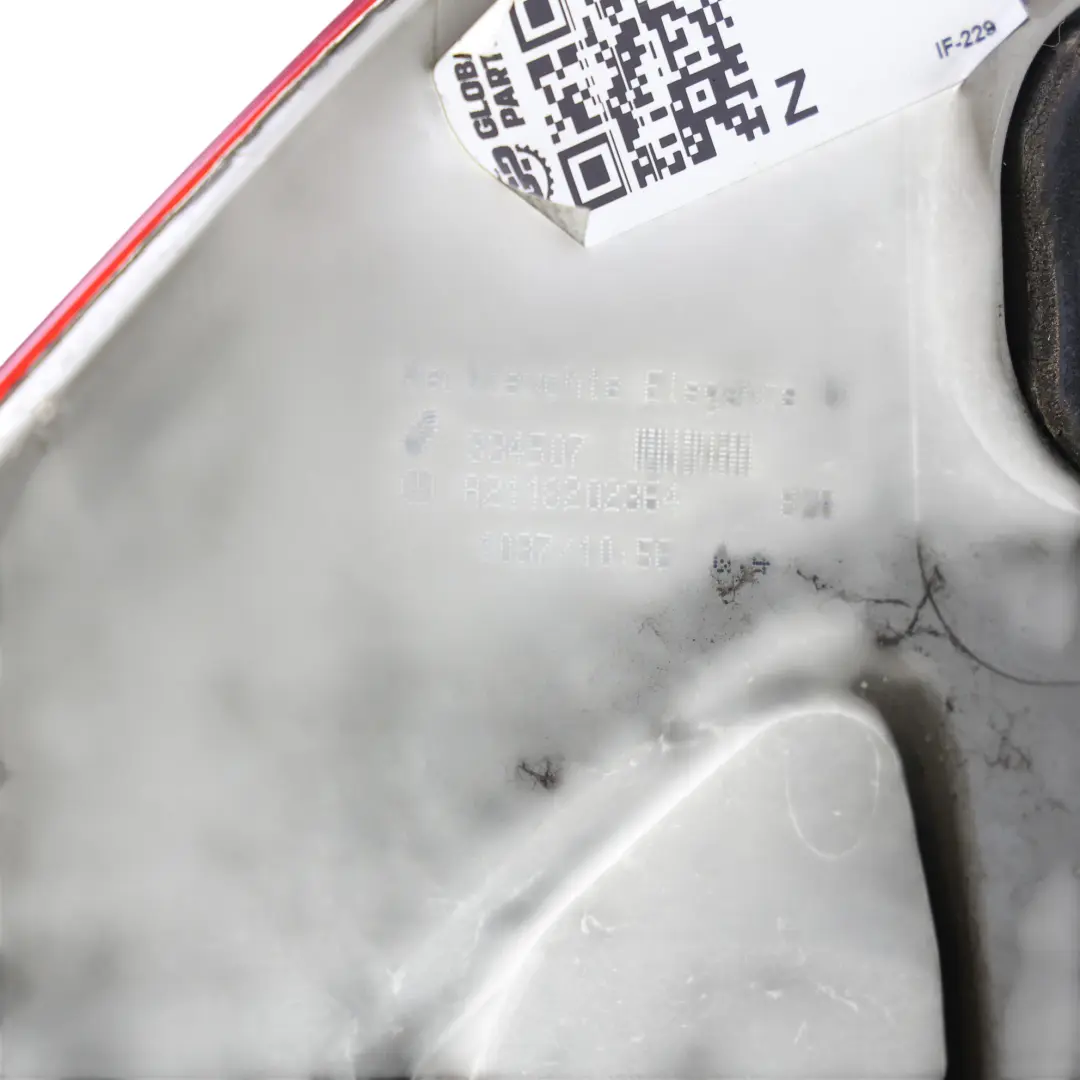 Lampa Tylna Lewa do Mercedes W211 o numerze A2118202364 Mercedes W211 Lampa Tylna Lewa - SKU A2118202364 - Numer Części A2118202364