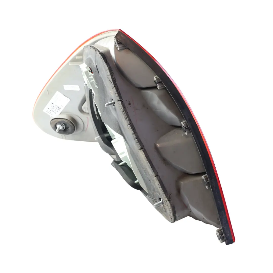 Heckleuchte Rechts für Mercedes W211 mit Teilenummer A2118202464 Mercedes W211 Heckleuchte Rechts - SKU A2118202464 - Teilenummer A2118202464