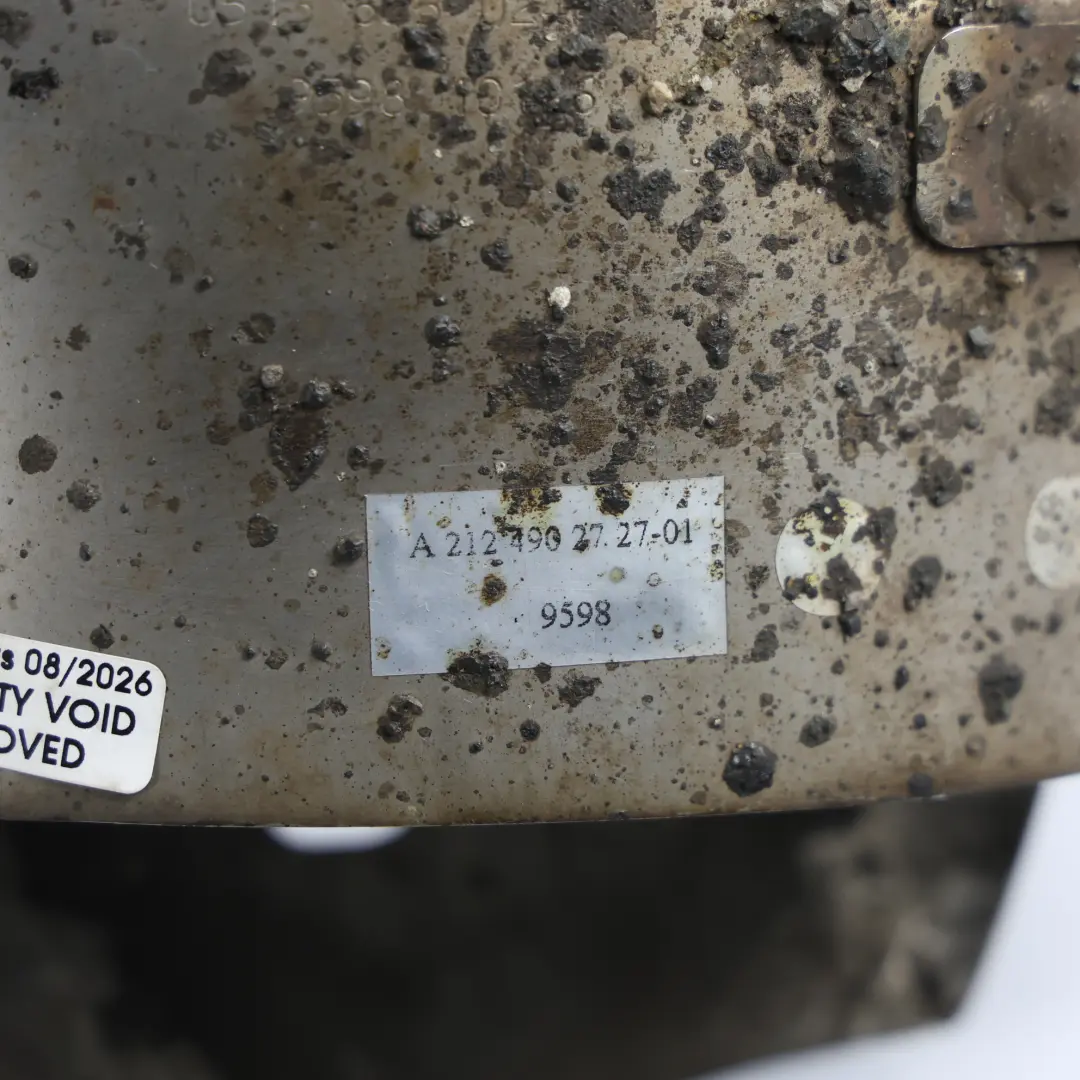 Mercedes W212 Końcówka Wydechu Tylna Lewa - SKU A2124902727-1 - Numer Części A2124902727