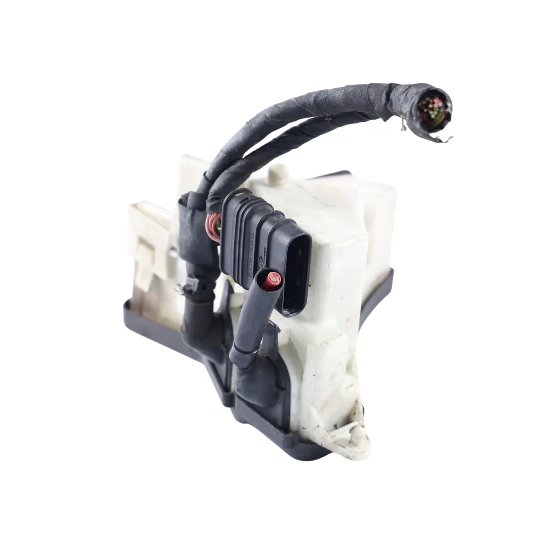 Boîtier Fusible Relais Compartiment Moteur pour Mercedes W212 Hybrid à propos du numéro de pièce A2129060017 Mercedes W212 Hybrid Boîtier Fusible Relais Compartiment Moteur - SKU A2129060017 - Numéro de pièce A2129060017
