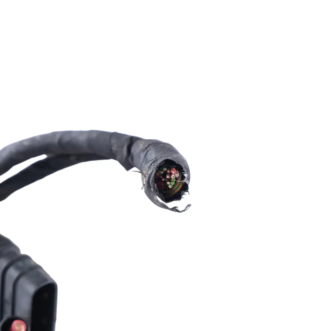 Mercedes W212 Hybrid Caja Fusibles Relés Compartimento Motor - SKU A2129060017 - Número de pieza A2129060017