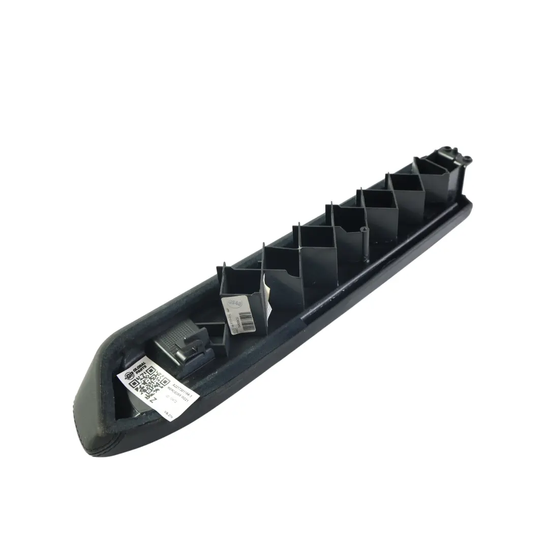 Mercedes W221 Panel Podłokietnika Drzwi Lewy Tył Czarna Skóra - SKU A2217301194-1 - Numer Części A2217301194