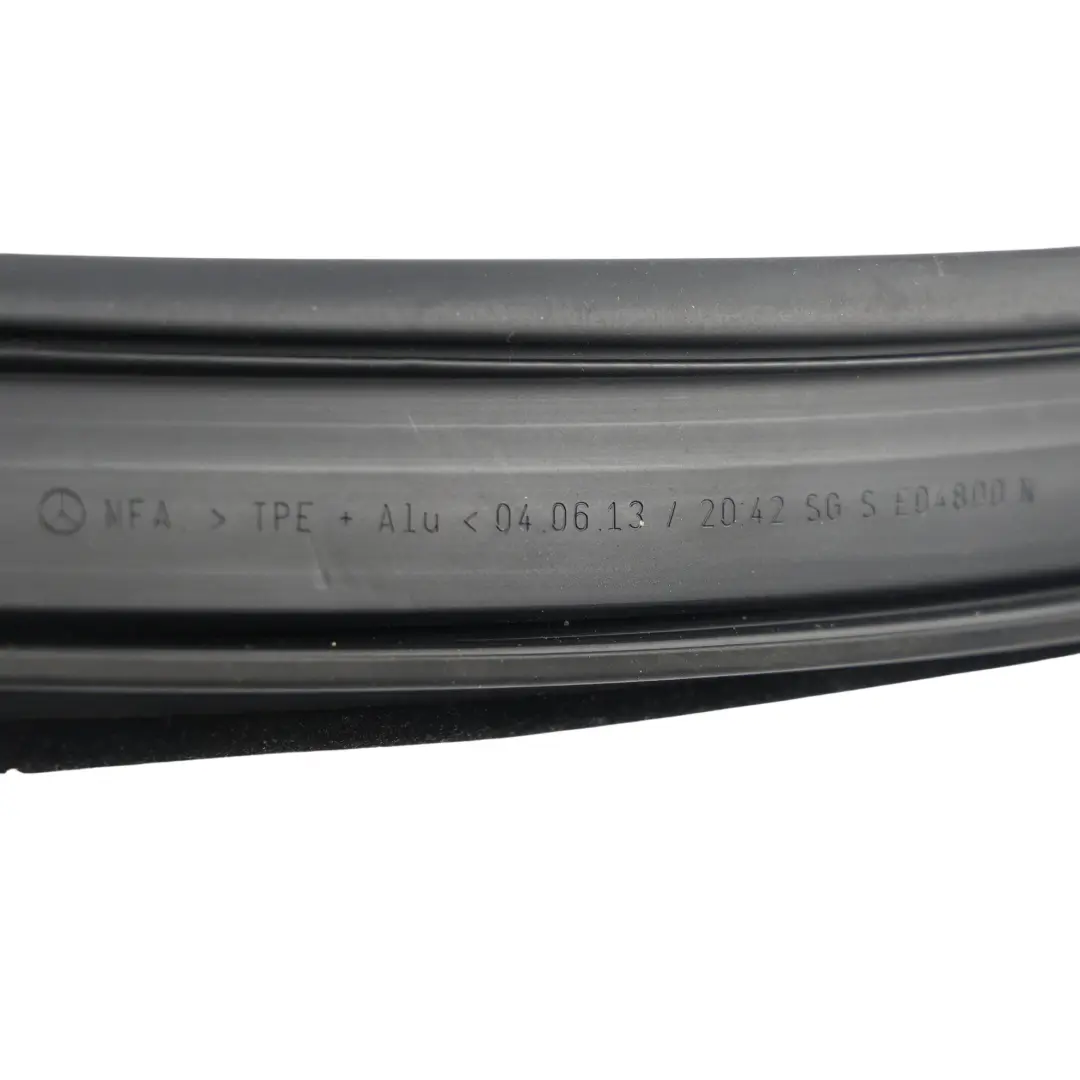 Window Sealing Door Rear Right O/S Frame Gasket Seal to Mercedes W246 with Part number A2467350200 Mercedes W246 Window Sealing Door Rear Right O/S Frame Gasket Seal - SKU A2467350200 - Part number A2467350200