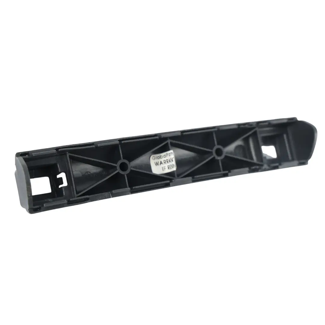 Mercedes W176 Kofferraum Griff Heckklappe Blende - SKU A2467430072 - Teilenummer A2467430072