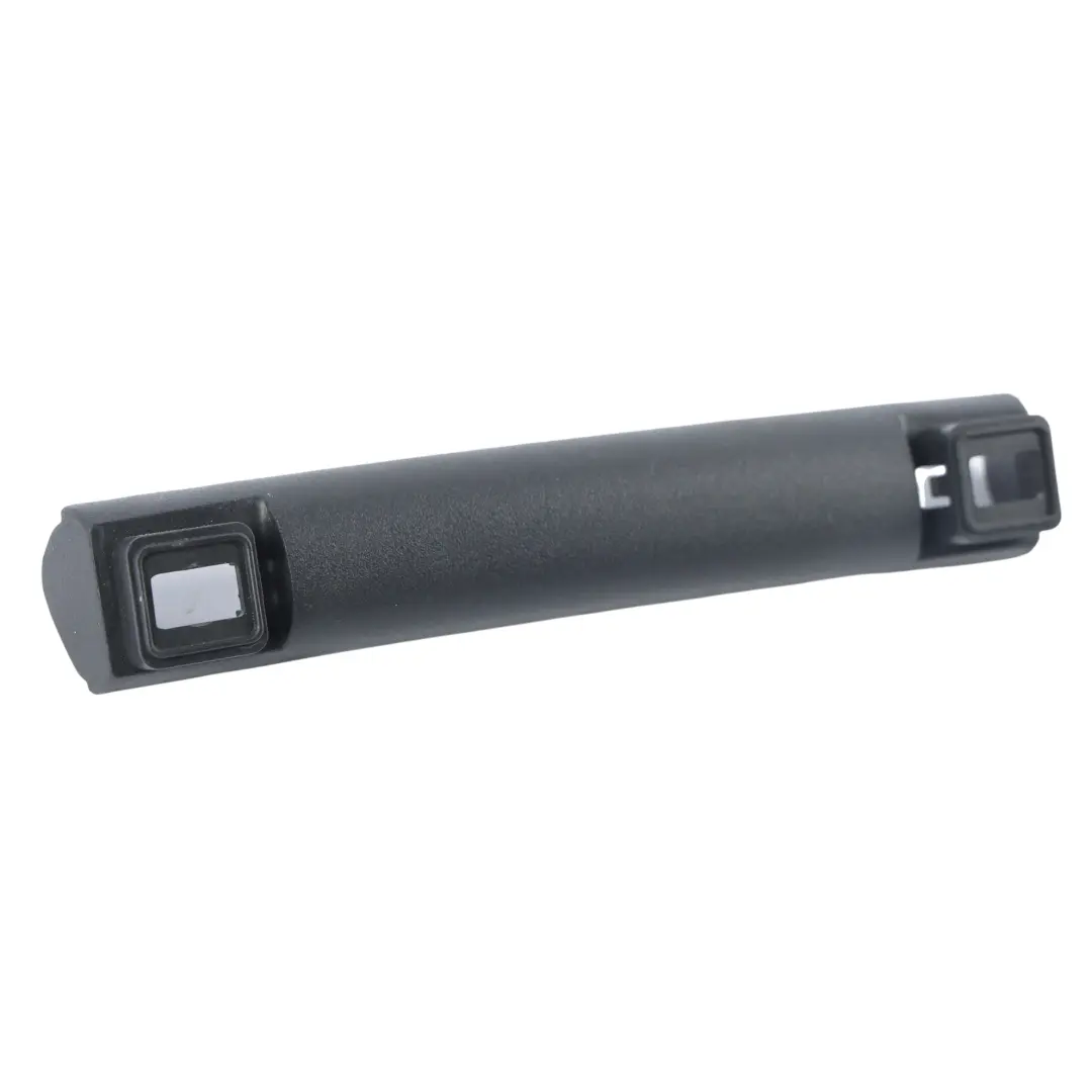 Mercedes W176 Kofferraum Griff Heckklappe Blende - SKU A2467430072 - Teilenummer A2467430072