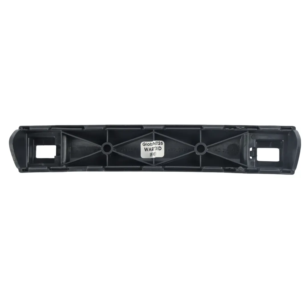 Kofferraum Griff Heckklappe Blende für Mercedes W176 mit Teilenummer A2467430072 Mercedes W176 Kofferraum Griff Heckklappe Blende - SKU A2467430072 - Teilenummer A2467430072