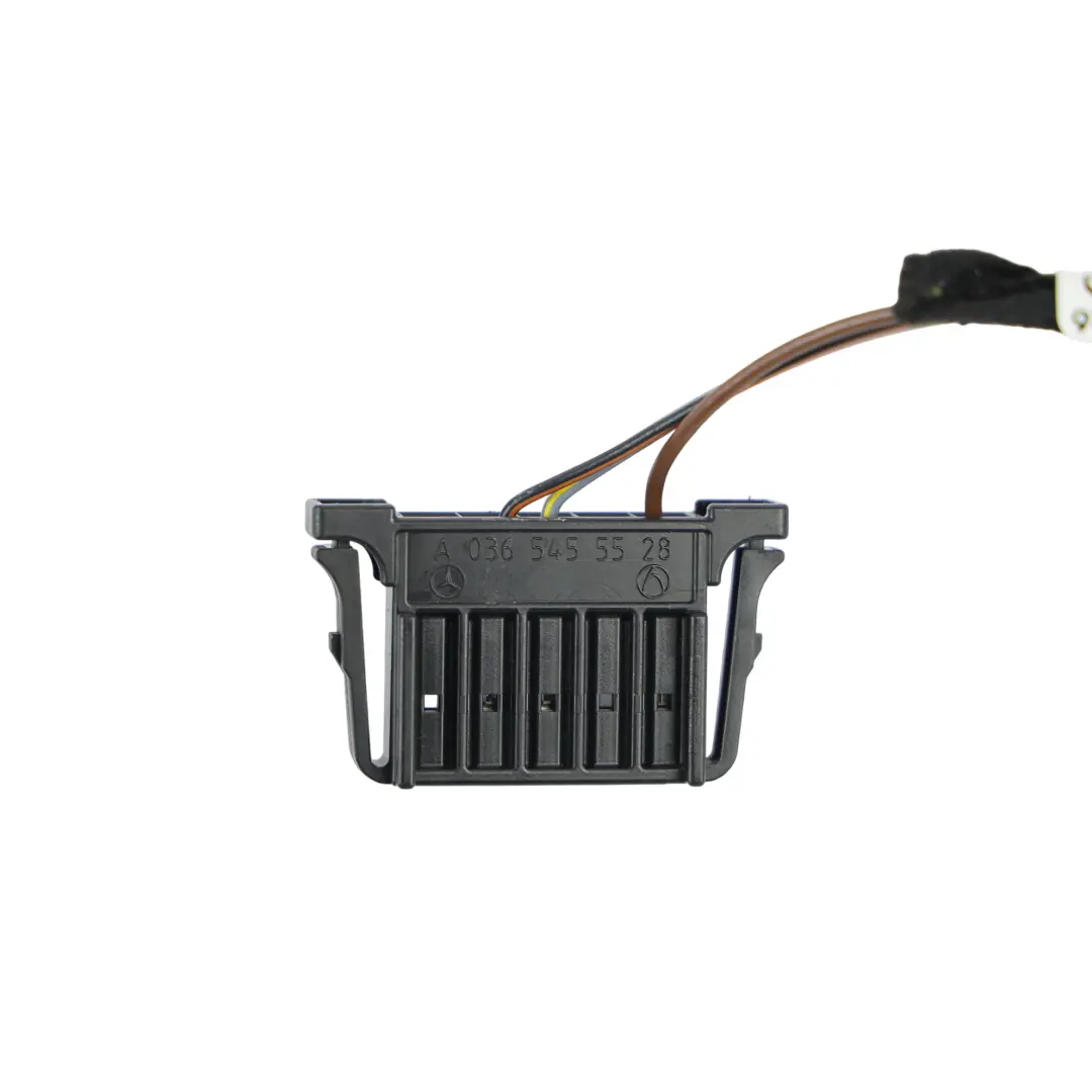 Heckklappen Lampe Kofferraum Verkabelung Innen Links für Mercedes W246 mit Teilenummer A2469068500 Mercedes W246 Heckklappen Lampe Kofferraum Verkabelung Innen Links - SKU A2469068500-2 - Teilenummer A2469068500