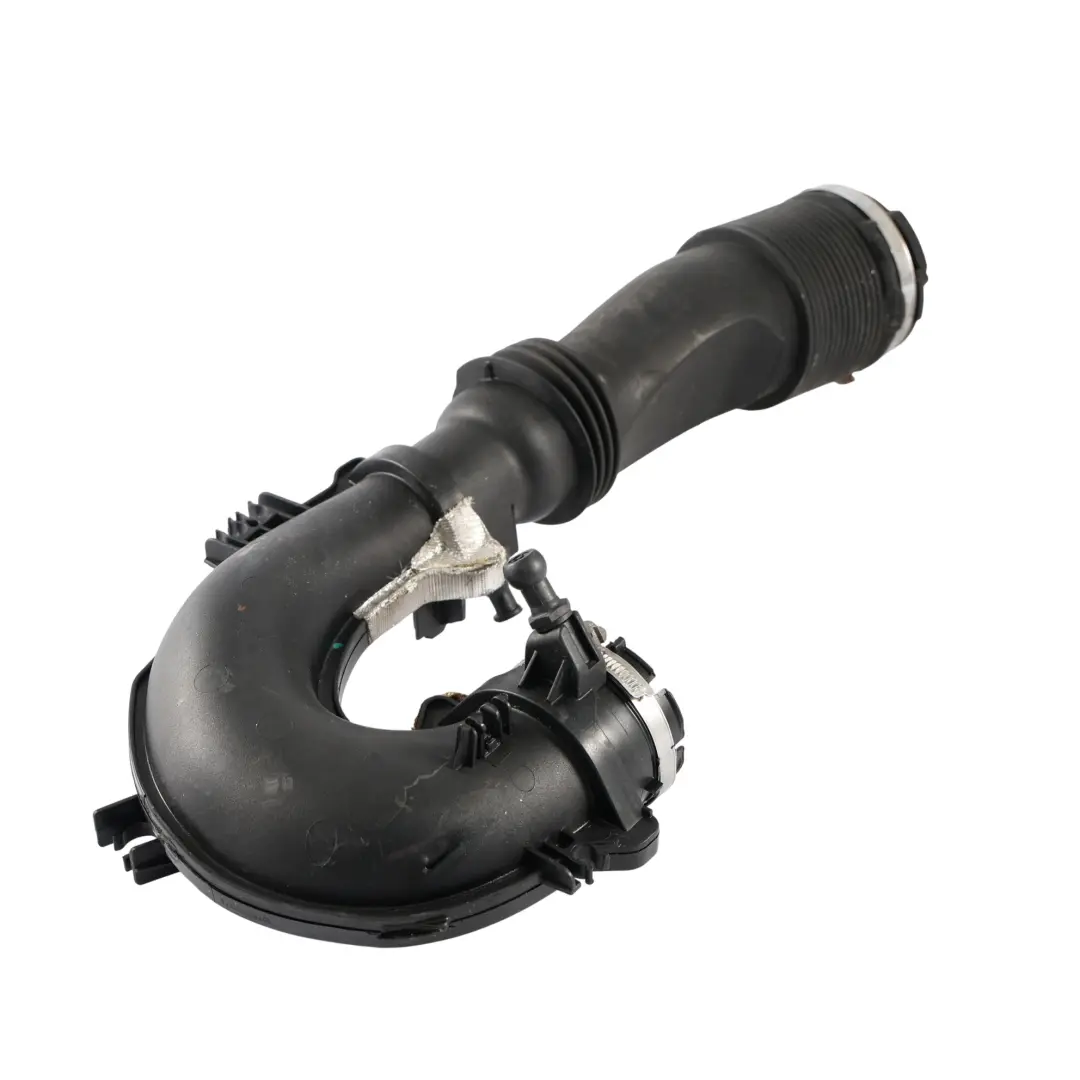M270 Rura Dolotowa Intercoolera do Mercedes C117 W176 W246 o numerze A2700901029 Mercedes C117 W176 W246 M270 Rura Dolotowa Intercoolera - SKU A2700901029-1 - Numer Części A2700901029