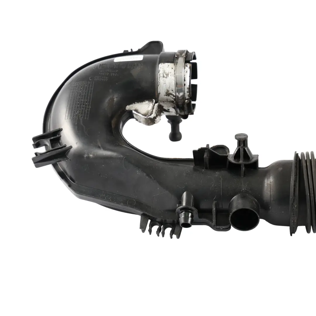 M270 Rura Dolotowa Intercoolera do Mercedes C117 W176 W246 o numerze A2700901029 Mercedes C117 W176 W246 M270 Rura Dolotowa Intercoolera - SKU A2700901029-1 - Numer Części A2700901029