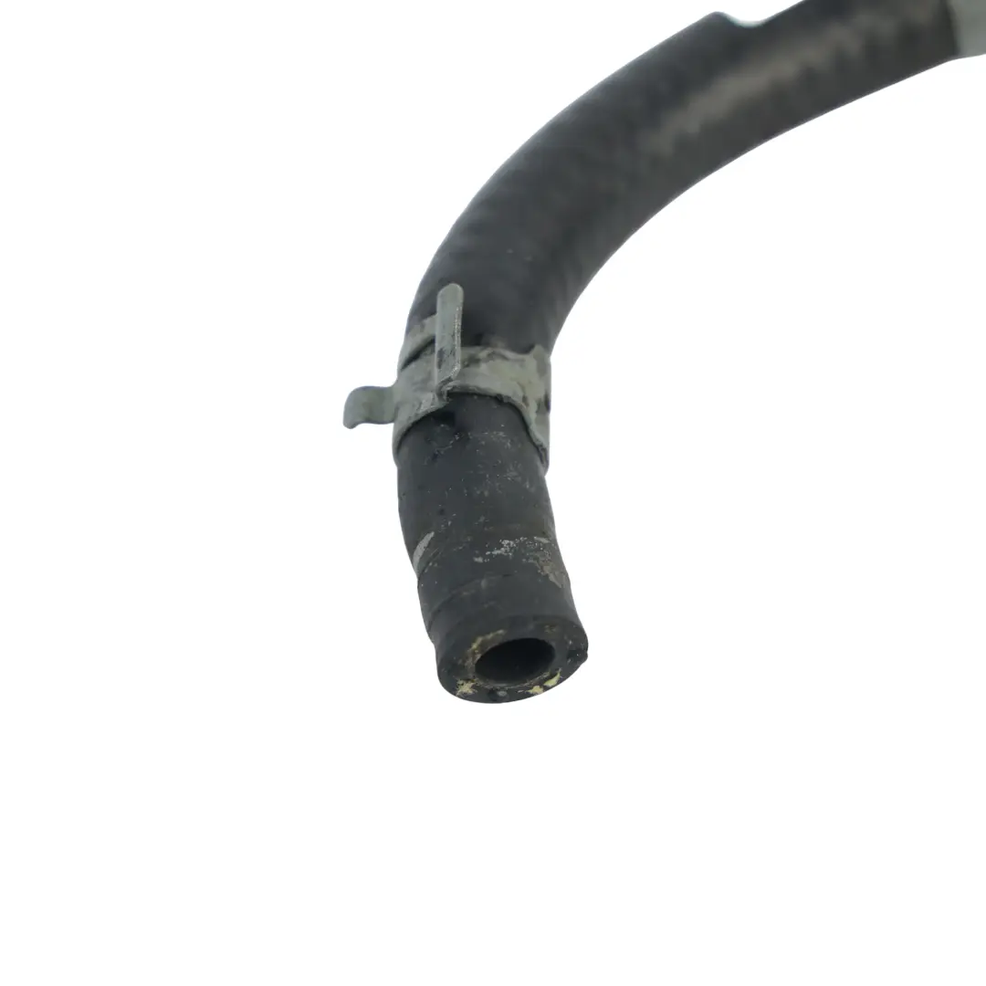 Tubo Flessibile Refrigerante OM642 Diesel per Mercedes W212 con numero di parte A6422030682 Mercedes W212 Tubo Flessibile Refrigerante OM642 Diesel - SKU A6422030682-1 - Numero di parte A6422030682