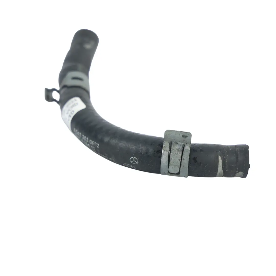 Tubo Flessibile Refrigerante OM642 Diesel per Mercedes W212 con numero di parte A6422030682 Mercedes W212 Tubo Flessibile Refrigerante OM642 Diesel - SKU A6422030682-1 - Numero di parte A6422030682