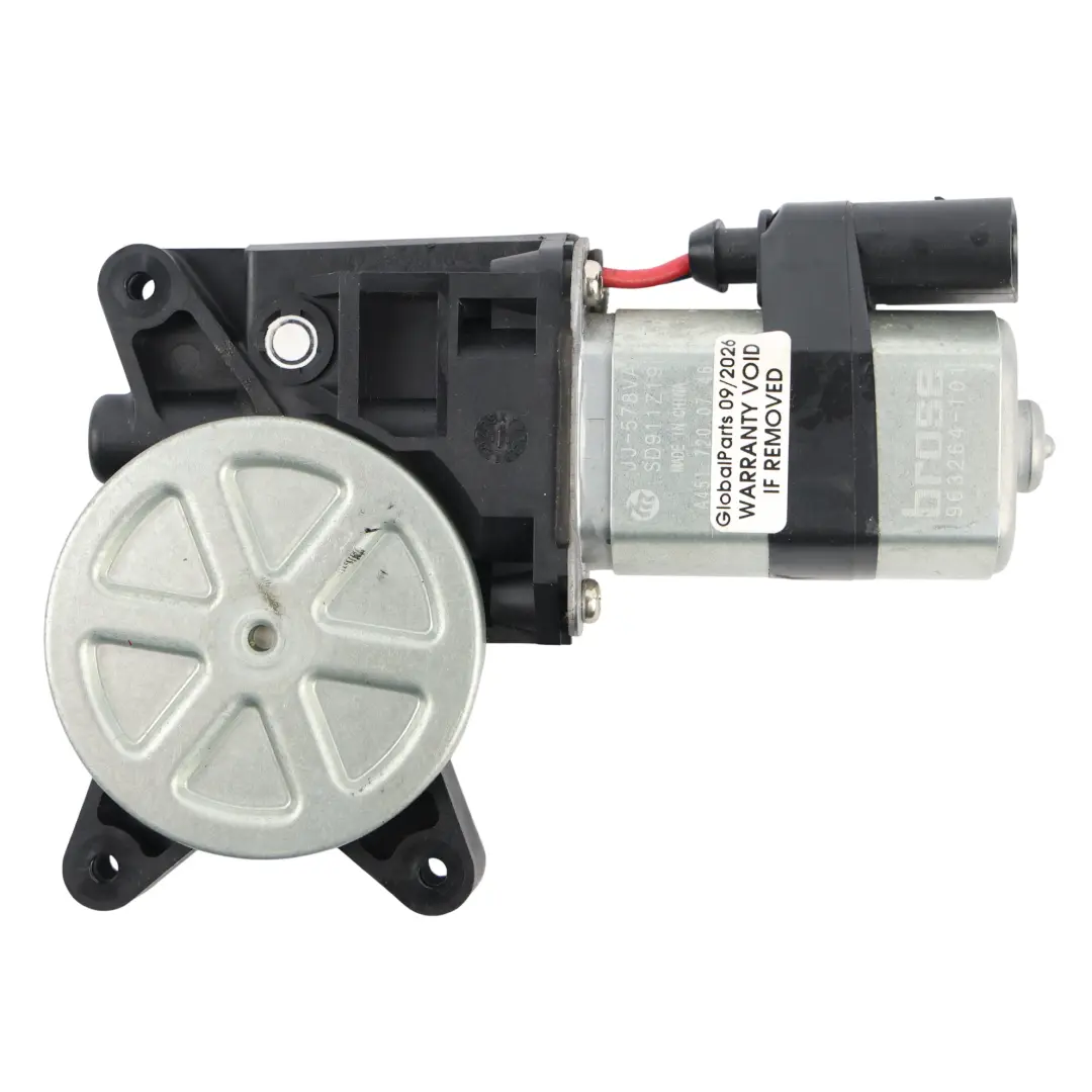 Moteur Lève-Vitre Porte Avant Gauche pour Smart Fortwo 451 à propos du numéro de pièce A4517200746 Smart Fortwo 451 Moteur Lève-Vitre Porte Avant Gauche - SKU A4517200746 - Numéro de pièce A4517200746