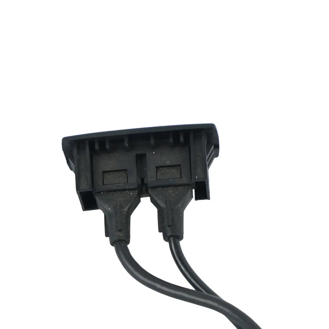 Smart Fortwo C451 Conector Puerto Entrada Audio USB Aux - SKU A4518200015 - Número de pieza A4518200015