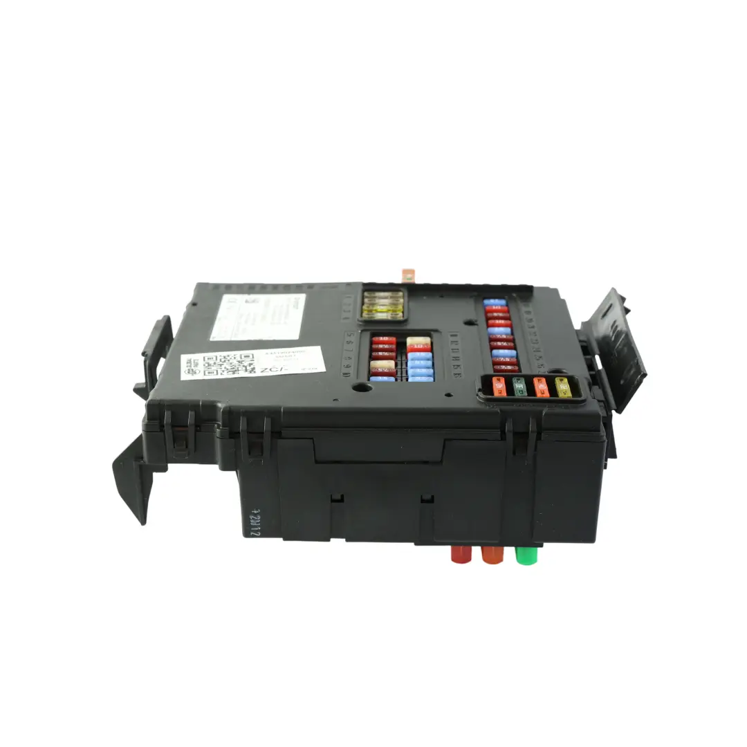 Smart Fortwo 451 Caja de Fusibles Módulo de Control - SKU A4519024000 - Número de pieza A4519024000